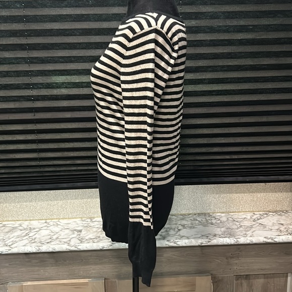 Tart Women’s Black & Cream Striped Cashmere Blend Round Neck Sweater Medium NWT - Picture 2 of 6